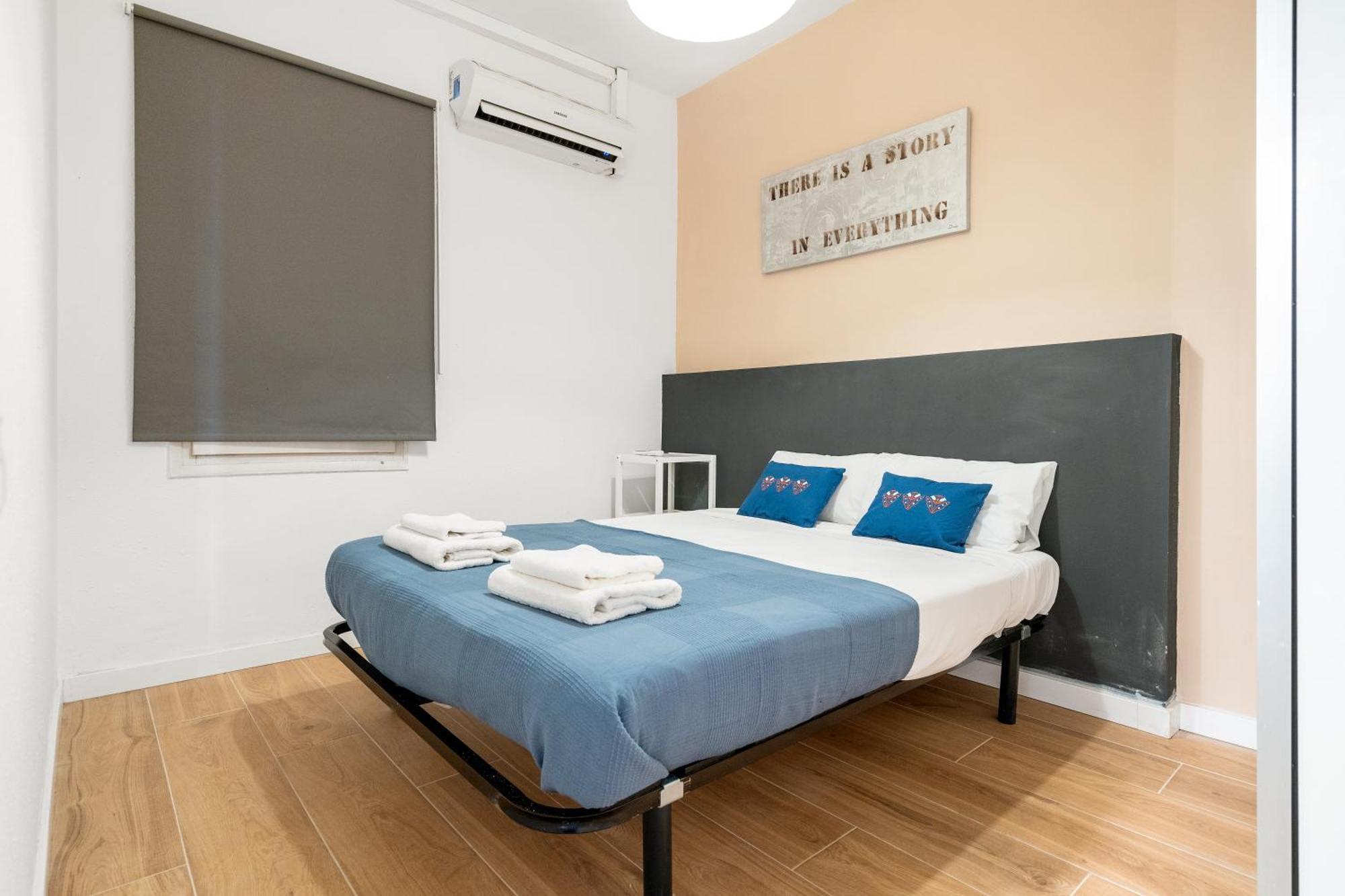 Fridays Flats Spacious 4Br Family Retreat Barcelona Exterior photo